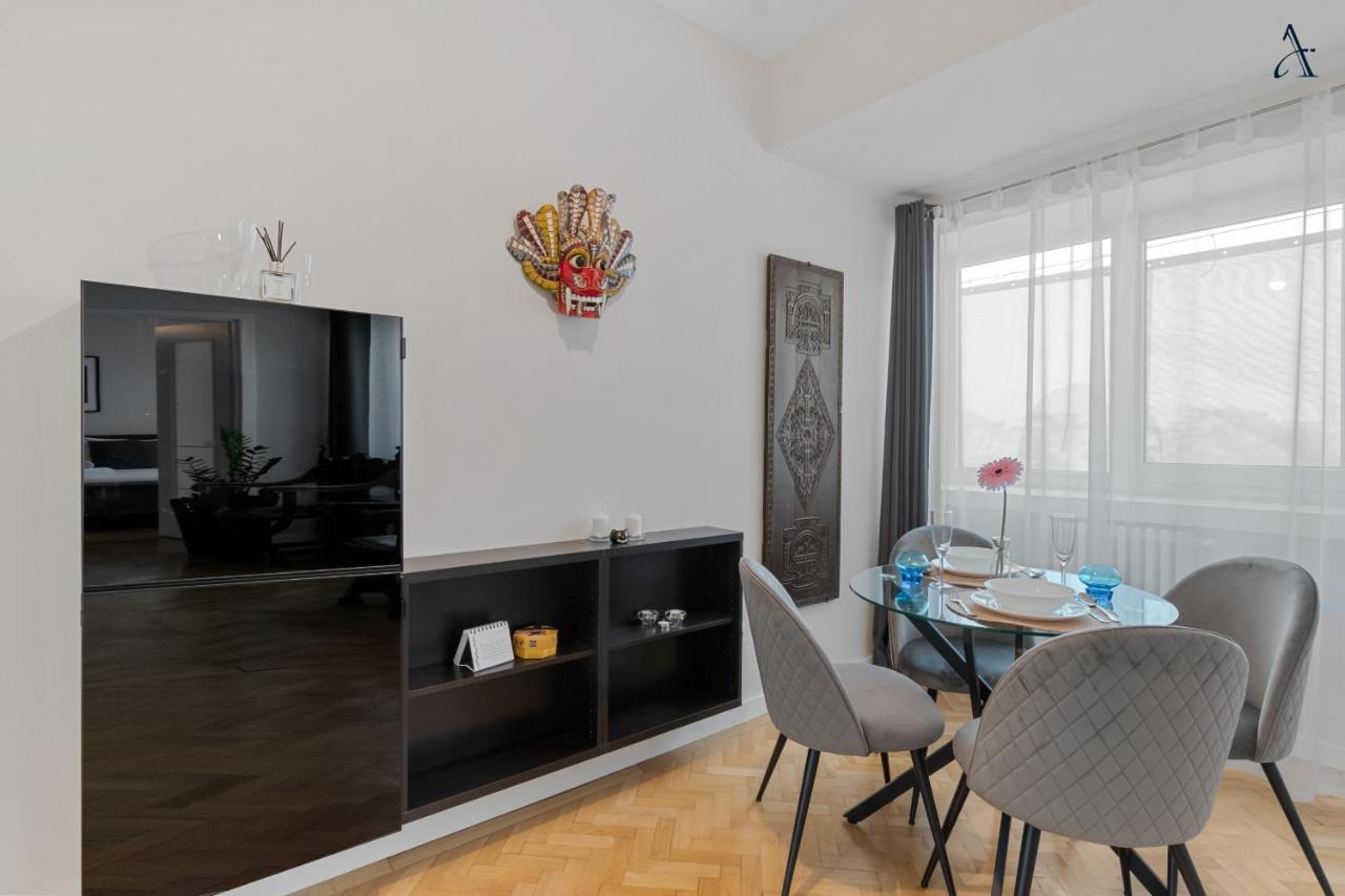 Rentforcomfort Coquette 1bdr Calea Victoriei Bucureşti
